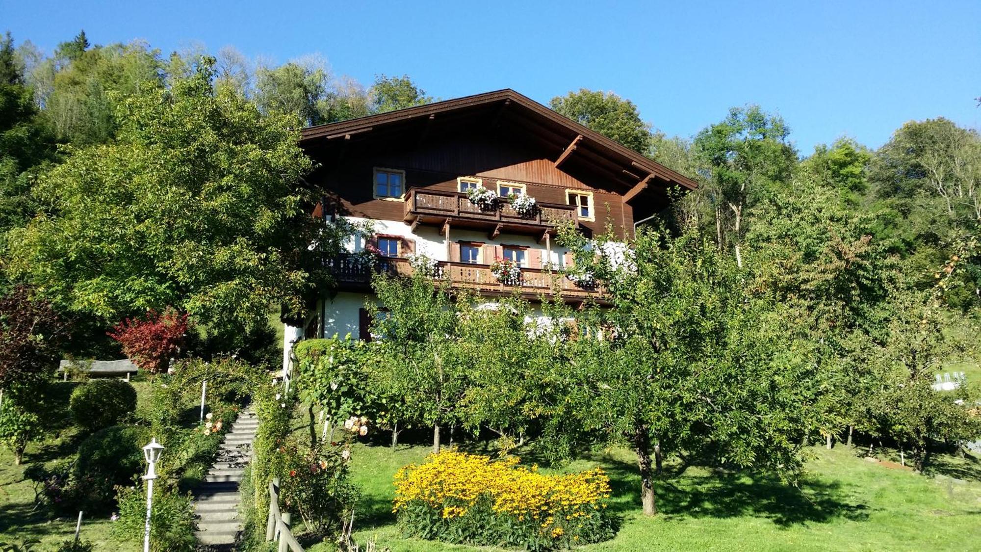 Landhaus Antonia บรุค อันแดร์ โกรสส์กลอคเนอร์ชตราสเซอ ภายนอก รูปภาพ